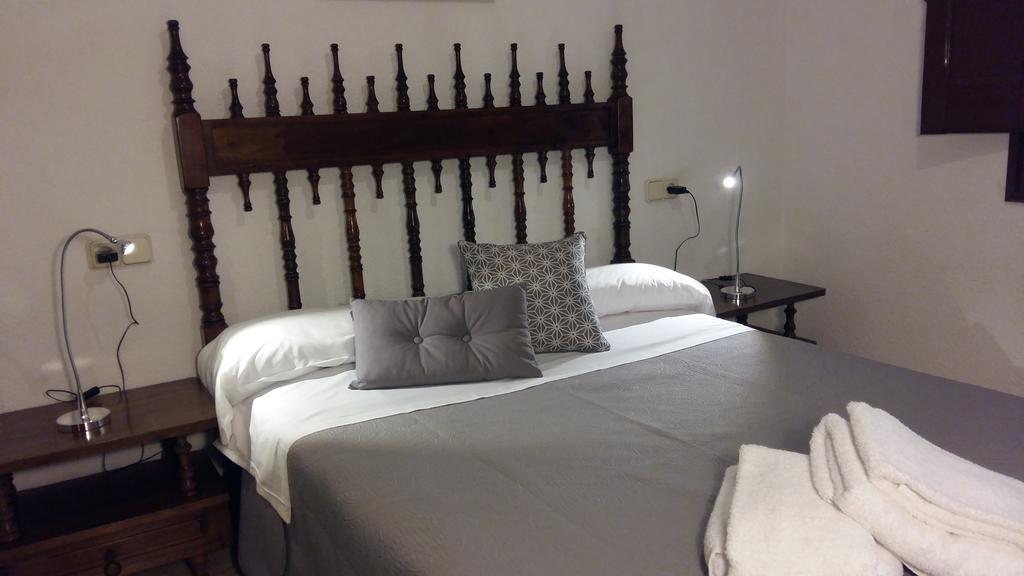 Hostal Moline Bruguera Luaran gambar