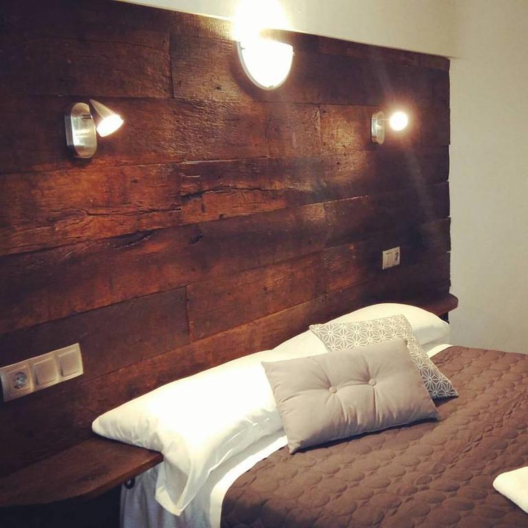 Hostal Moline Bruguera Luaran gambar
